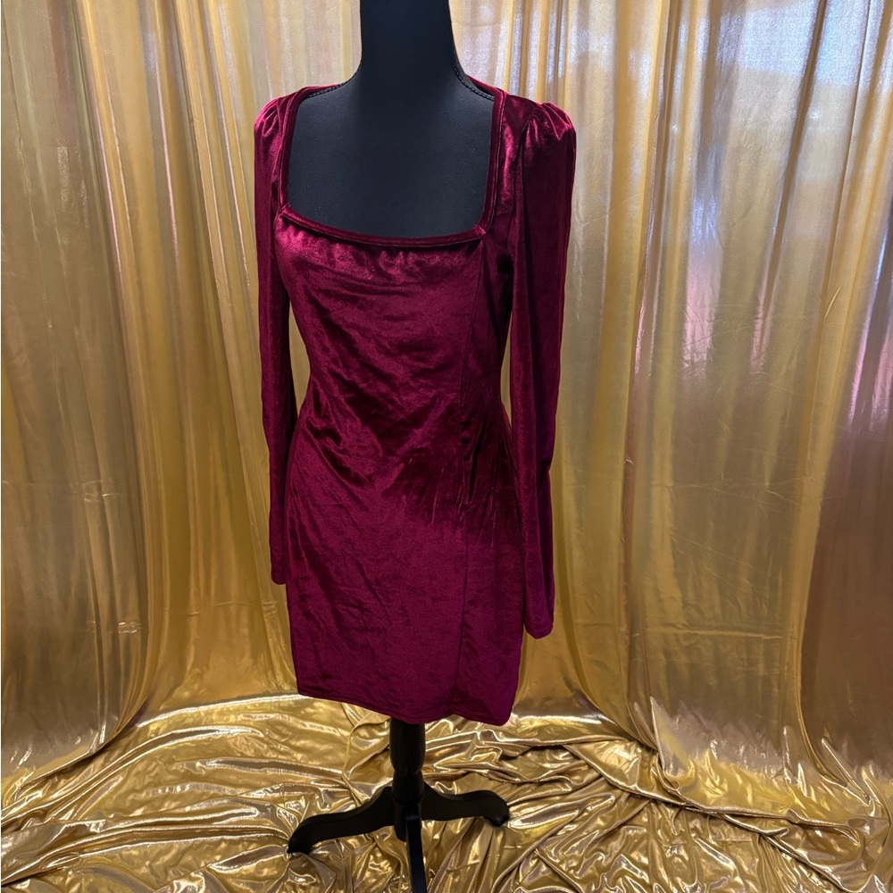 Elegant Velvet Burgundy Dress